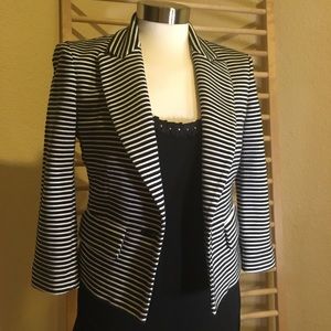 BCBG B&W striped NATALIA Jacket Blazer